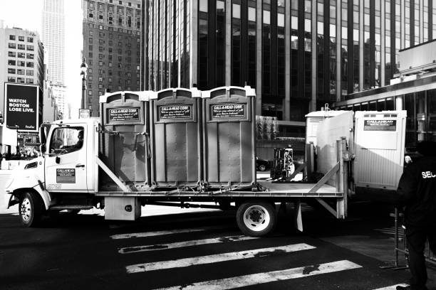Best Luxury portable toilet rental  in Sauk Rapids, MN